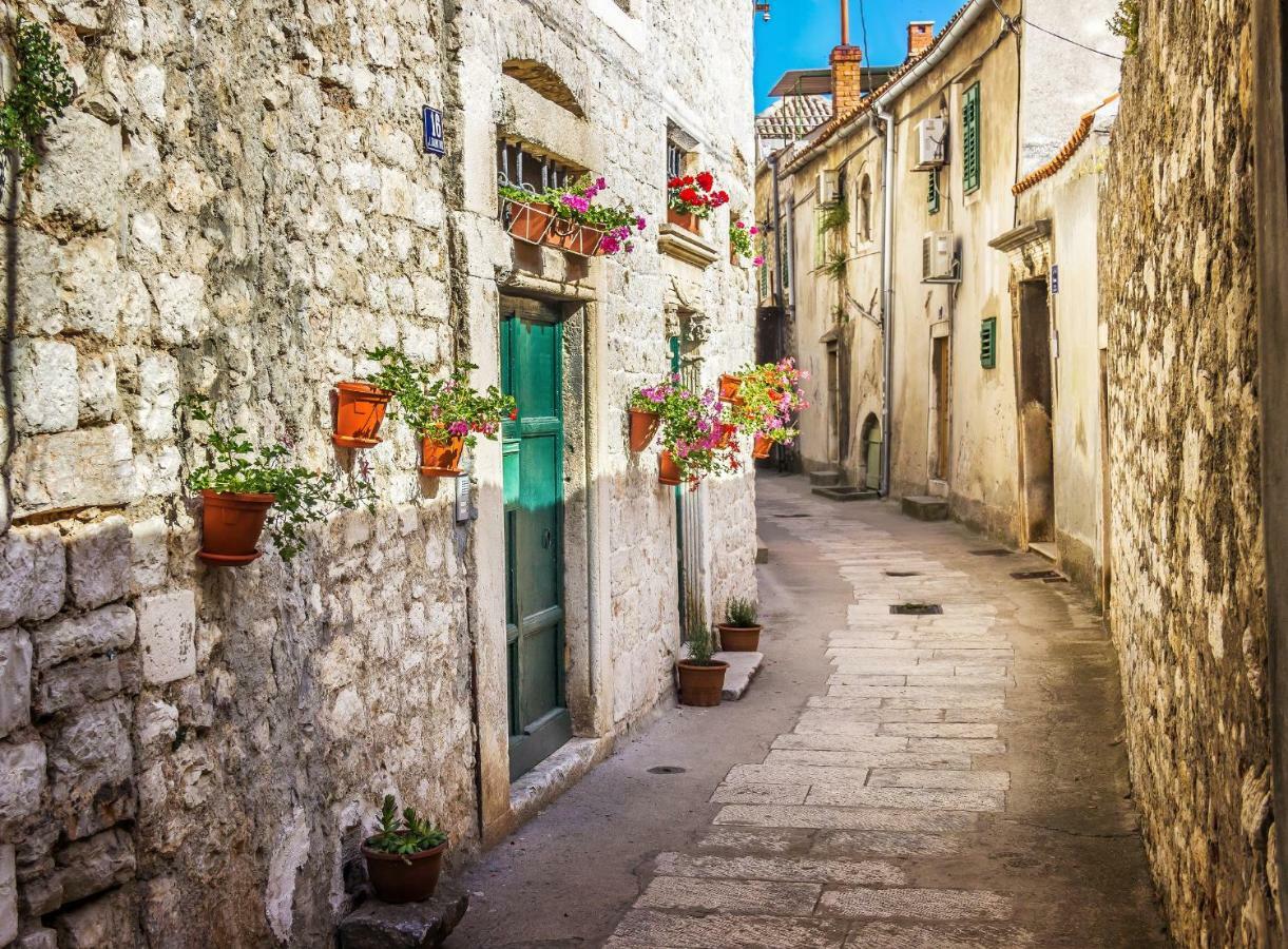 Heart Of The Old Town Apartment Sibenik Exterior photo
